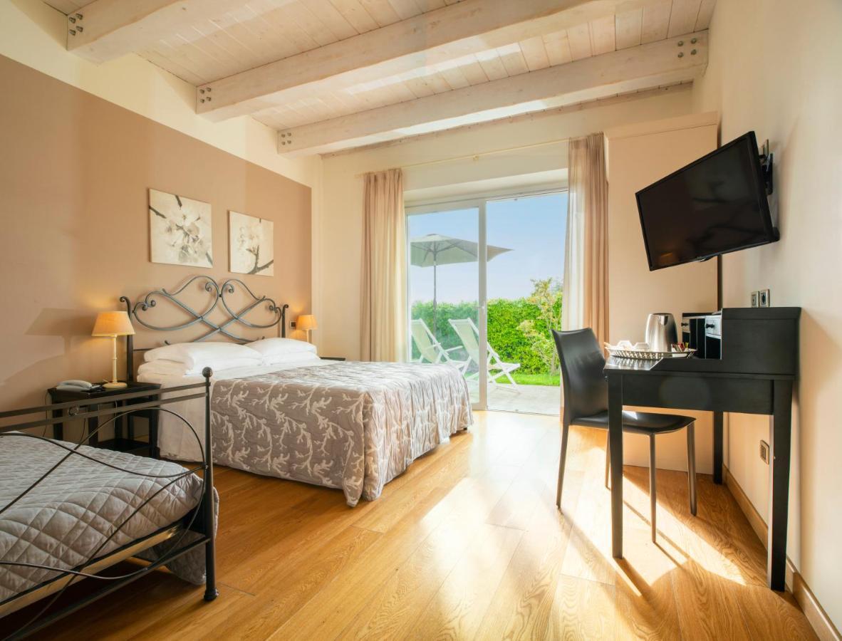 Hotel Giardino Suites&Spa Numana Ngoại thất bức ảnh