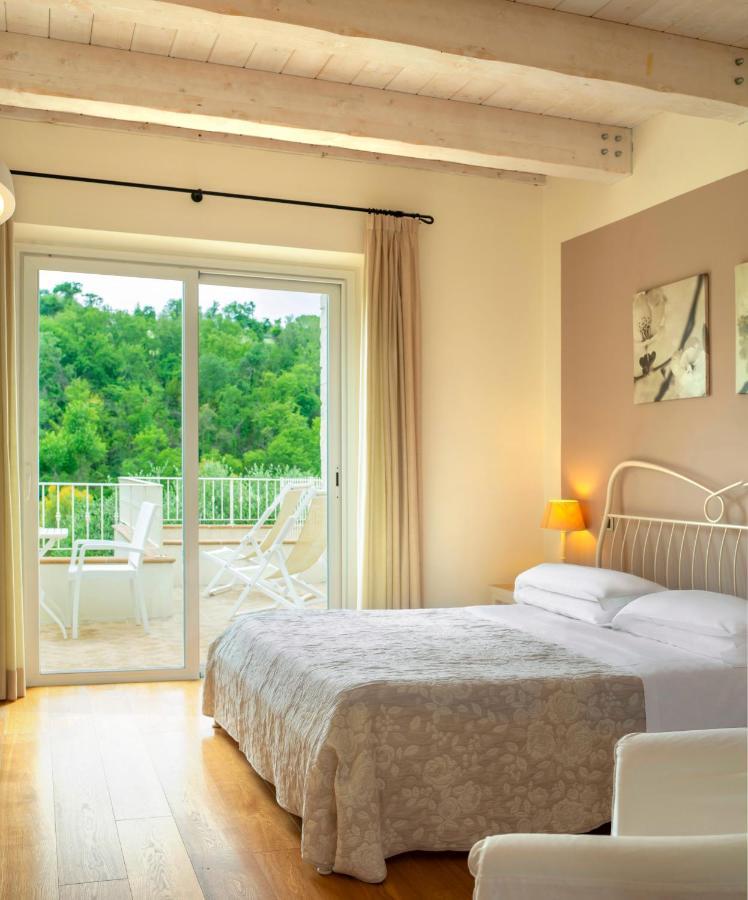 Hotel Giardino Suites&Spa Numana Ngoại thất bức ảnh