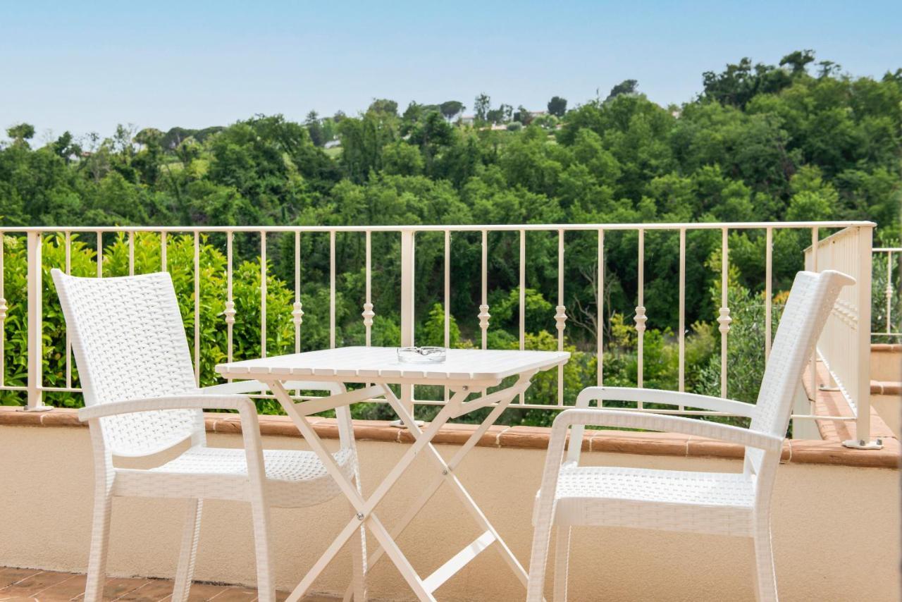 Hotel Giardino Suites&Spa Numana Ngoại thất bức ảnh