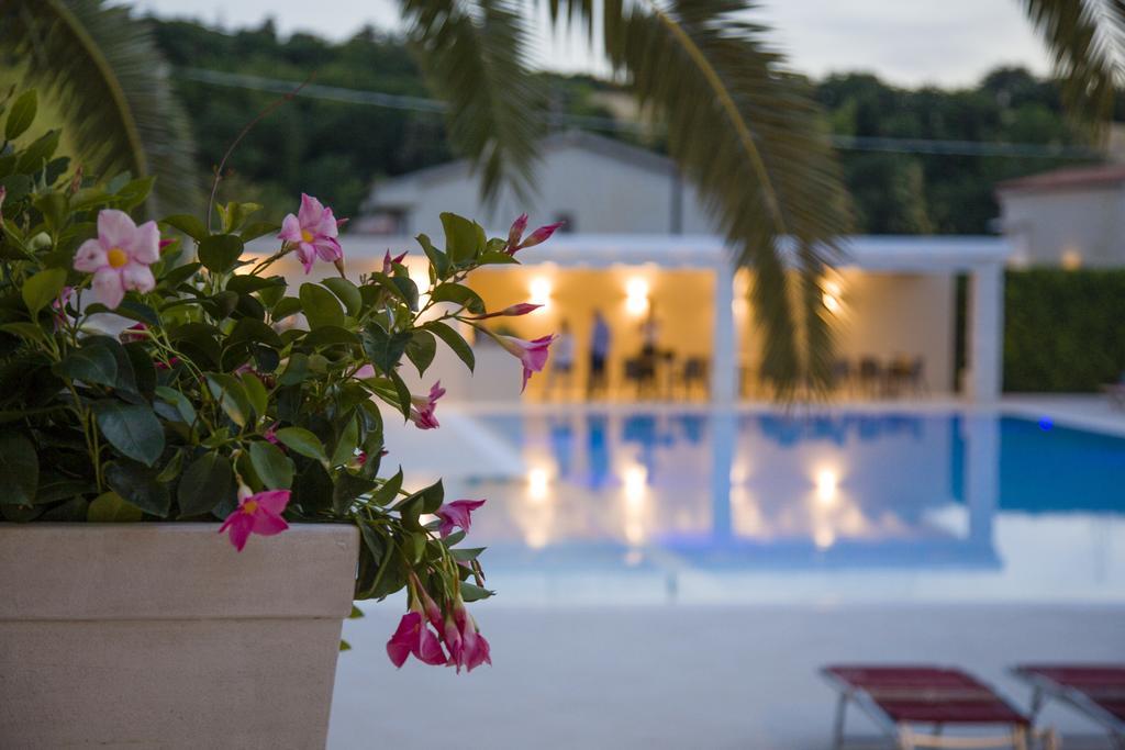 Hotel Giardino Suites&Spa Numana Ngoại thất bức ảnh